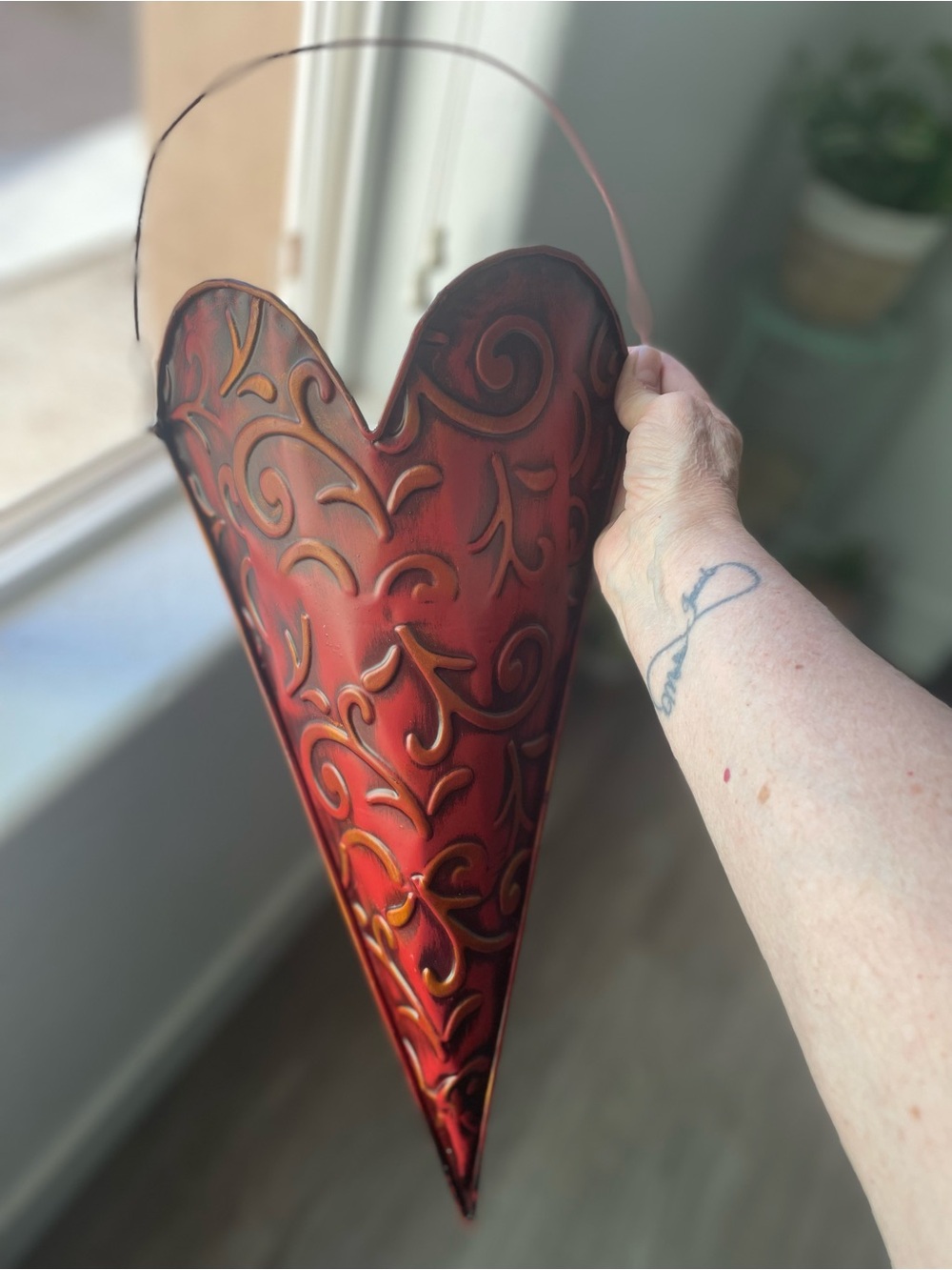 Red Hammered Metal Heart Shaped Wall Pocket Sconce